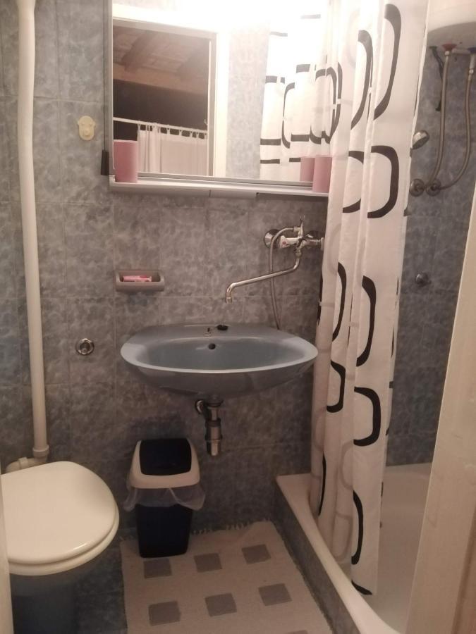 Apartment Nada ポヴィヤ エクステリア 写真
